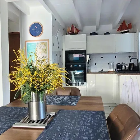 Estivales 30- Maison Mitoyenne Pour 6 Personnes * Capbreton
